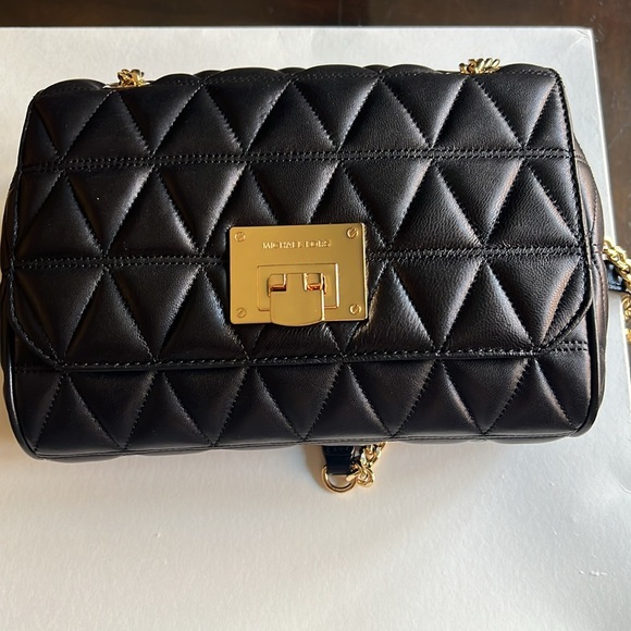 Michael Kors bag - Picture 6 of 9